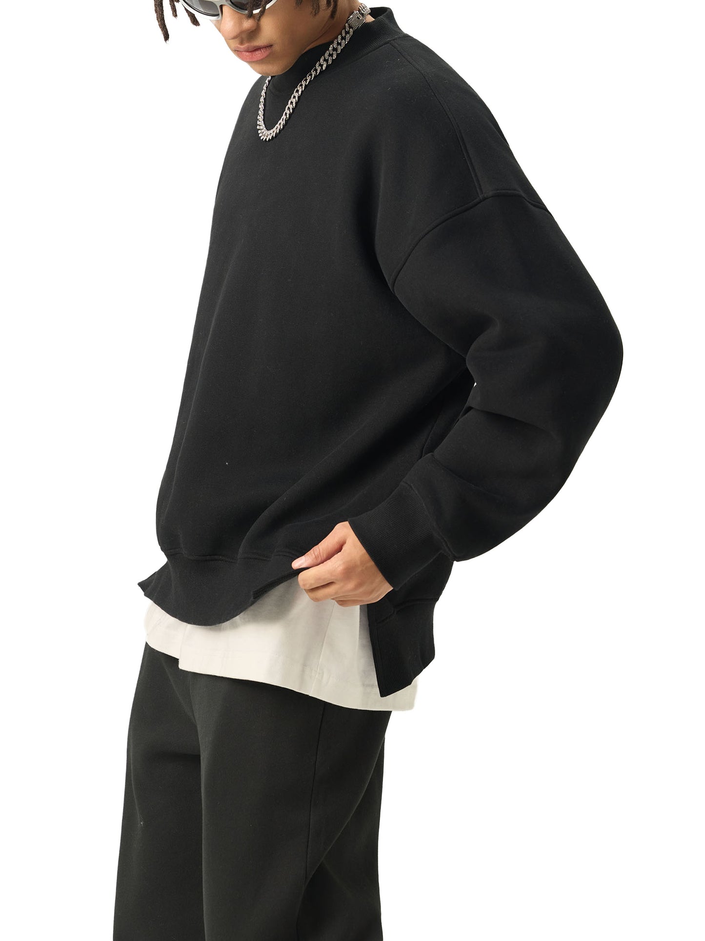 Classic Cross Fleece Side Slit Crewneck